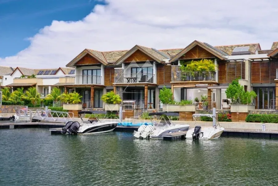 Duplex 3 chambres sur La Balise Marina avec PONTON PRIVATIF - 2