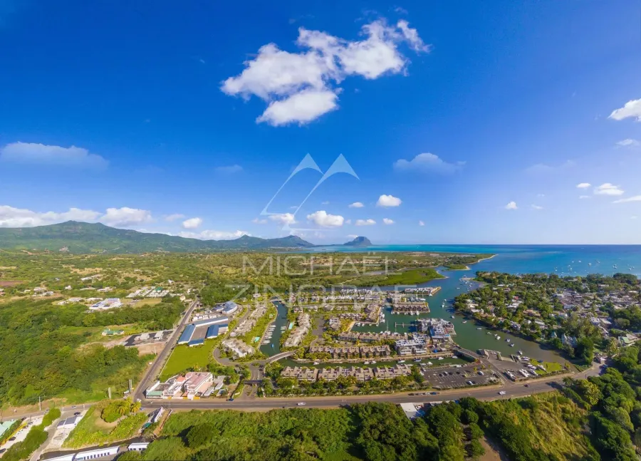 Duplex 3 chambres sur La Balise Marina avec PONTON PRIVATIF