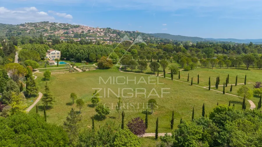 Propriété d’exception de 10 hectares à Fayence