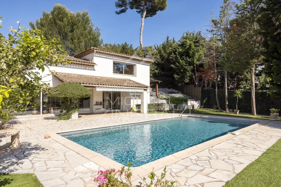 Antibes - Saint-Maymes - Domaine fermé - 3