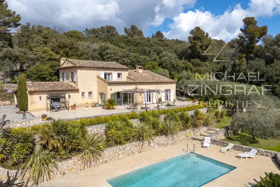 Jolie Villa provençale avec vue mer , véritable havre de paix. - 7