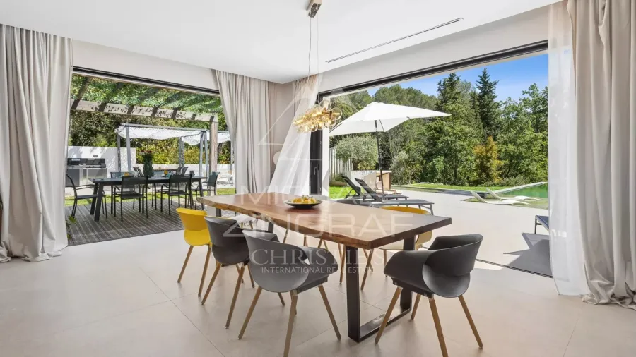 Élégante villa de style contemporain au calme absolu - 4
