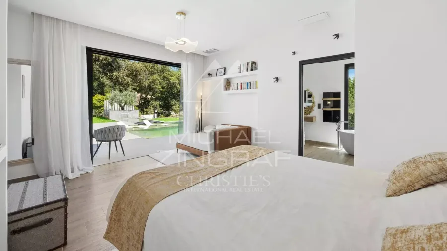Élégante villa de style contemporain au calme absolu - 8