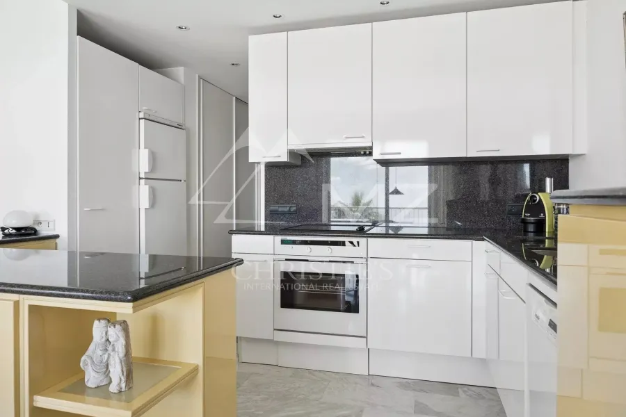 Dans une résidence de standing, appartement à fort potentiel - 6