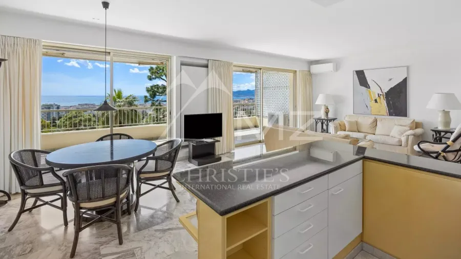 Dans une résidence de standing, appartement à fort potentiel - 5