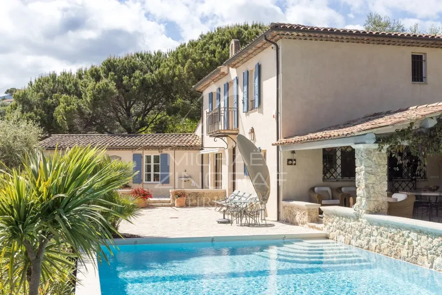 Charmante villa au calme à pied du village de Vence - 9