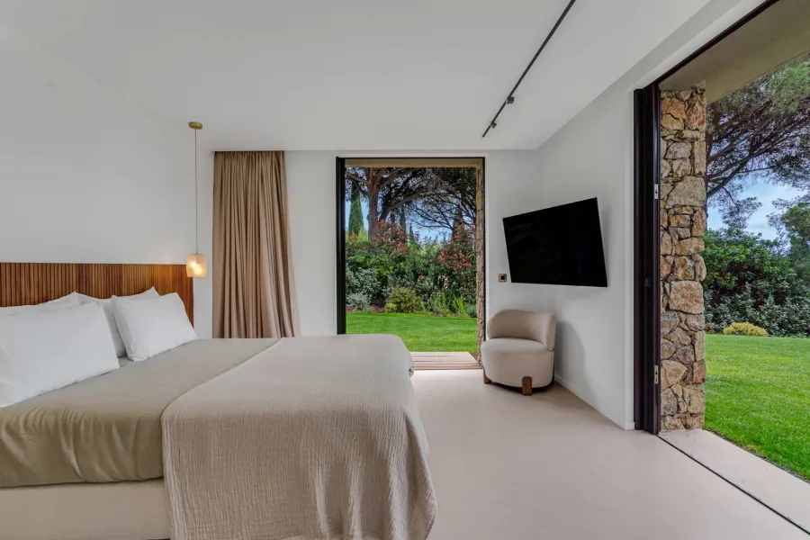 Superbe propriété contemporaine avec une magnifique vue sur la mer à Escalet - 9