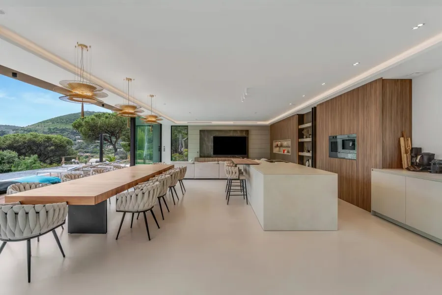 Superbe propriété contemporaine avec une magnifique vue sur la mer à Escalet - 4