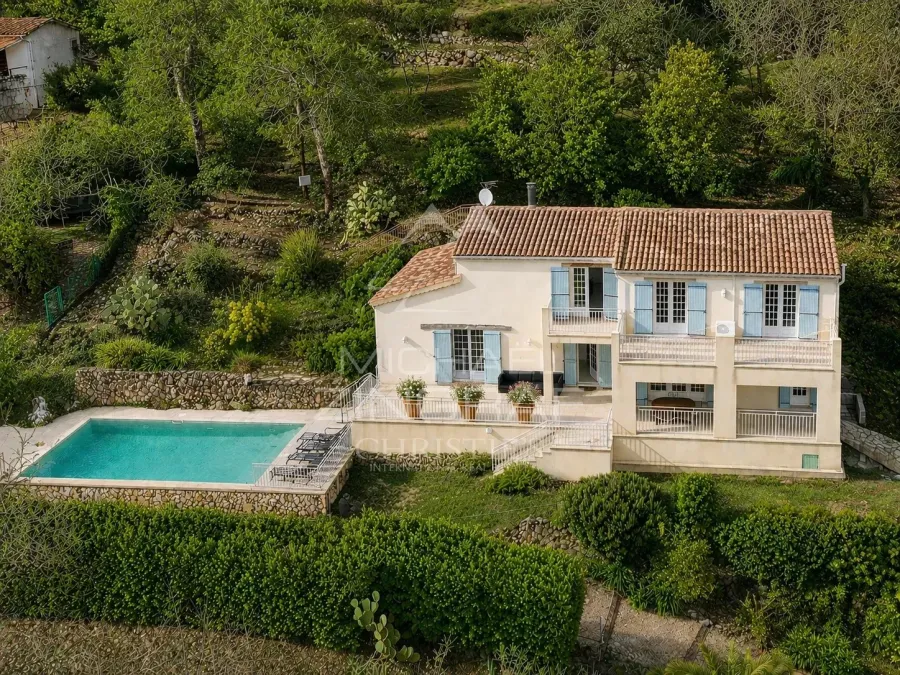 Tourrettes-sur-Loup : Villa au calme avec vue dégagée à proximité du village - 3