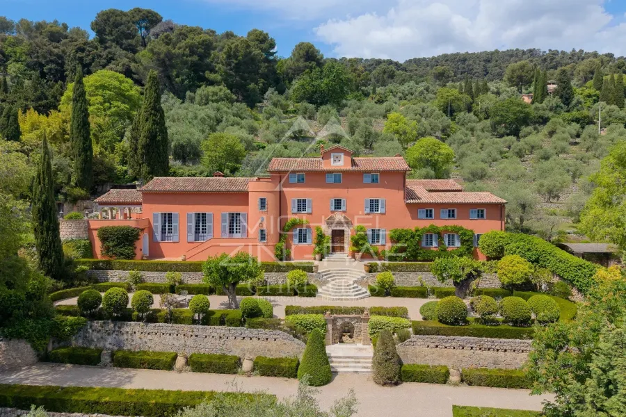 Majestueuse Bastide provençale