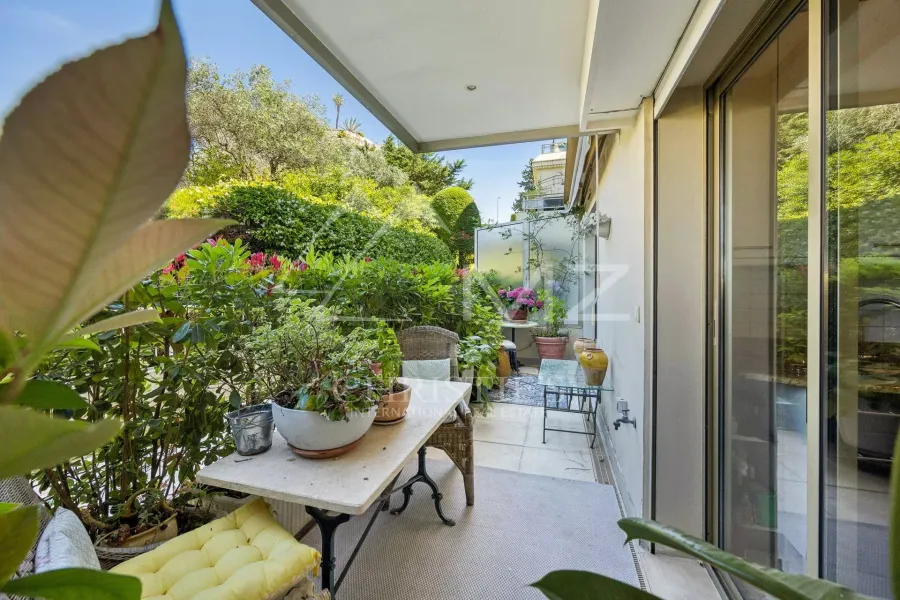 Très belle vue pour ce rez-de-jardin suspendu - 9