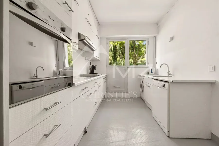 Appartement a fort potentiel dans le quartier prisé de la Californie - 7