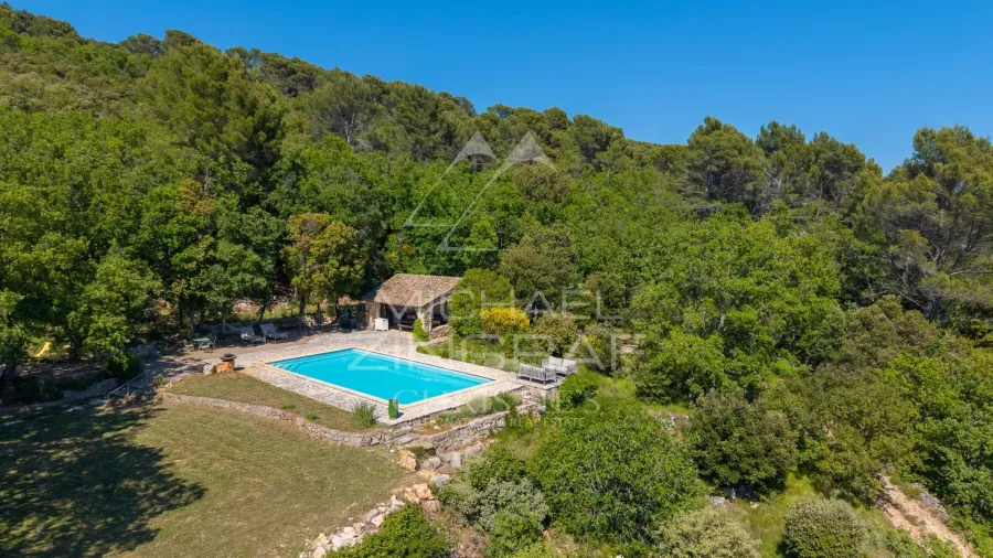 Propriété d’Exception – Domaine Privé de 10 Hectares avec Vue Panoramique - 7