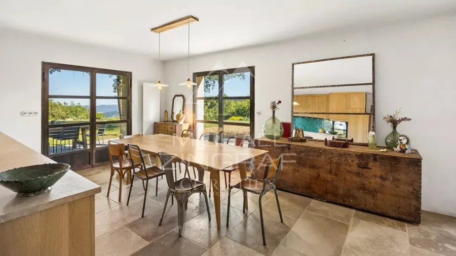 Propriété d’Exception – Domaine Privé de 10 Hectares avec Vue Panoramique - 9