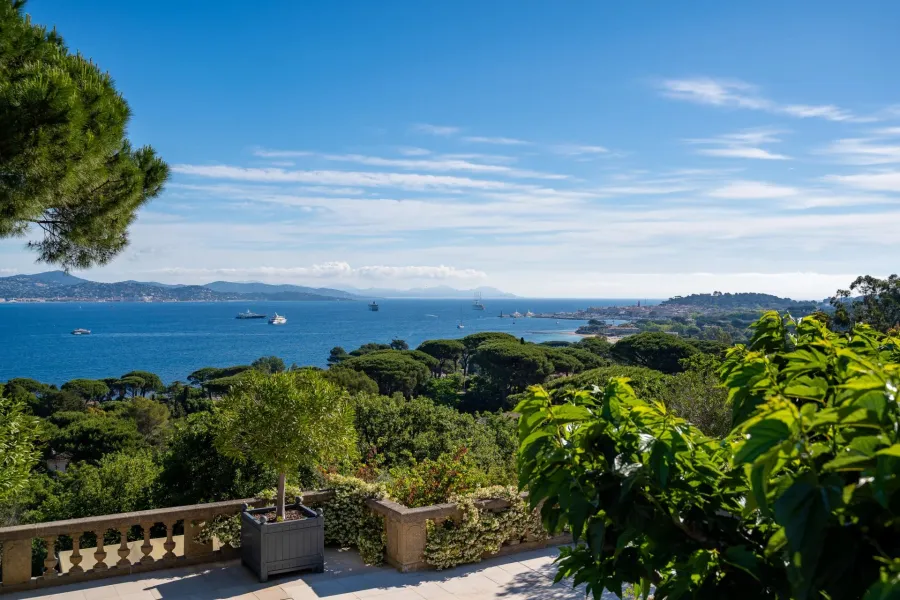 Proche Saint-Tropez - Villa vue mer panoramique - 2