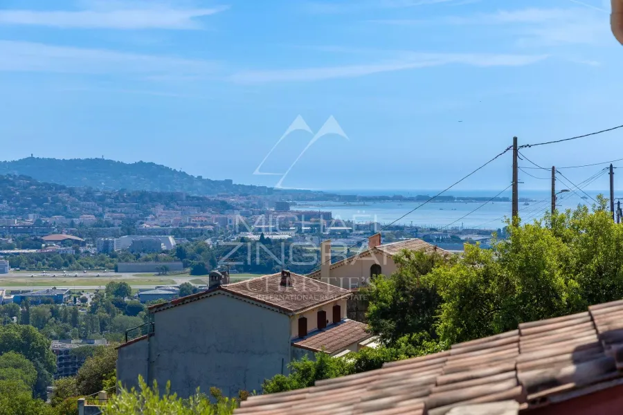 PROPRIÉTÉ DE CHARME VUE MER SECTEUR LES TERMES - 3