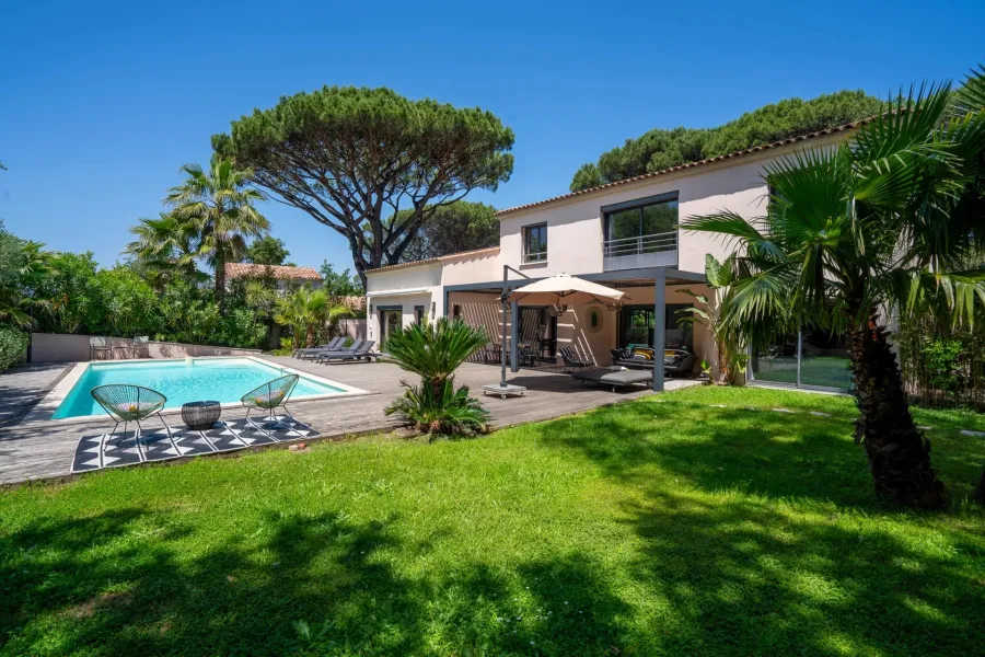Gassin, aux portes de Saint-Tropez — Villa de prestige, domaine paysagé - 4