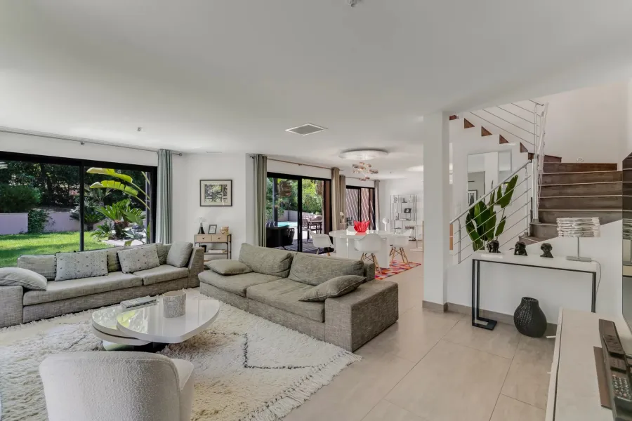 Gassin, aux portes de Saint-Tropez — Villa de prestige, domaine paysagé - 6