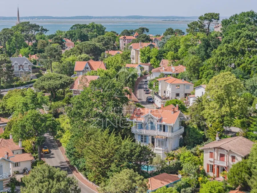 Une demeure iconique de la Ville d’Hiver d'Arcachon - 3