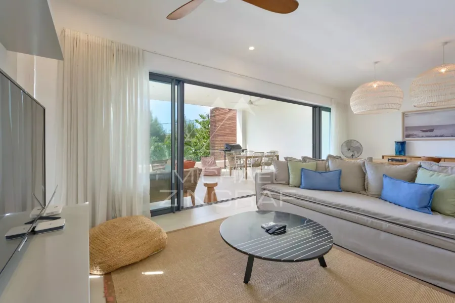 Élégant Appartement de 3 Chambres dans une Résidence Sécurisée à Pointe aux Canonniers - 5