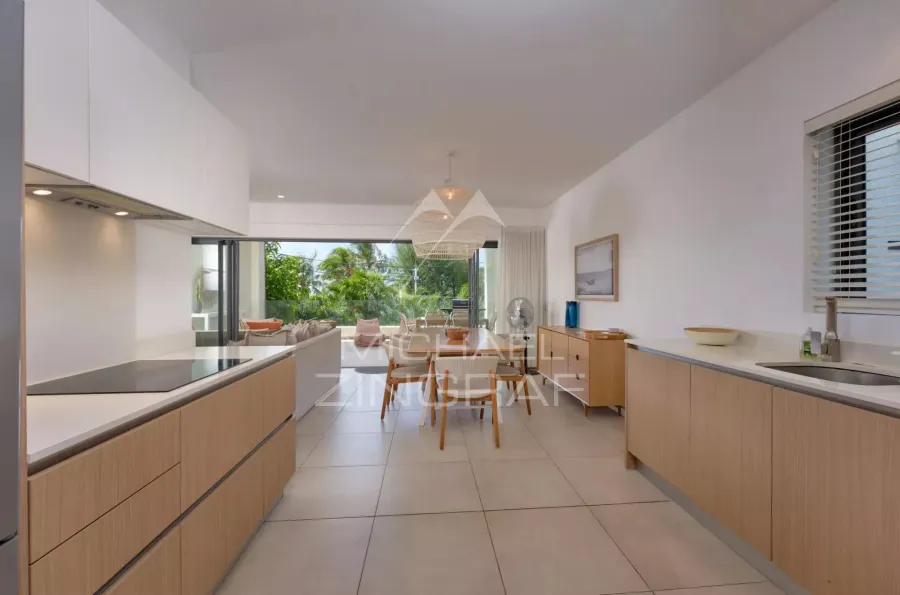 Élégant Appartement de 3 Chambres dans une Résidence Sécurisée à Pointe aux Canonniers - 8