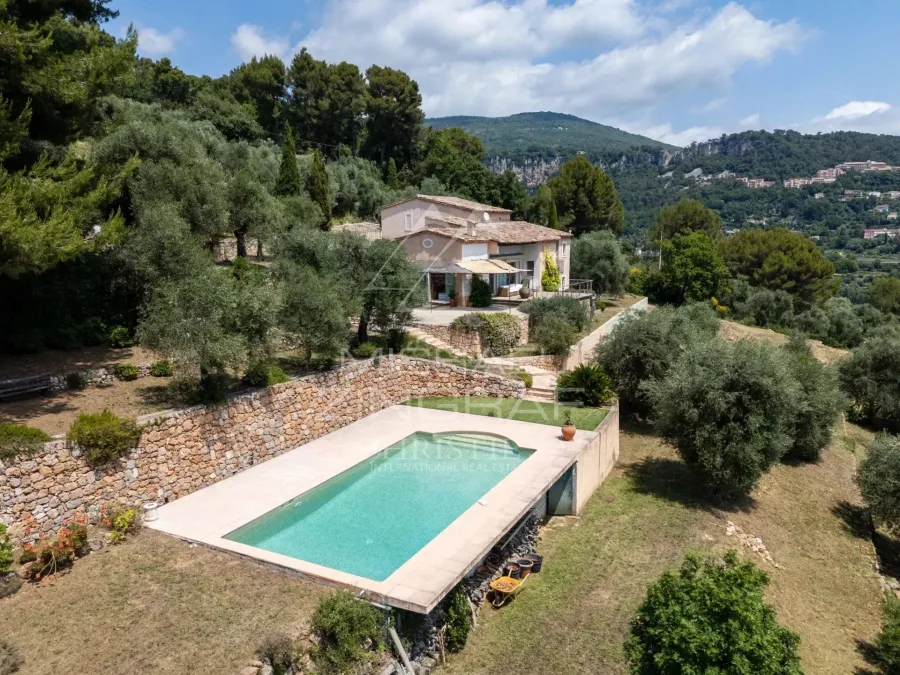 Elegante villa provençale