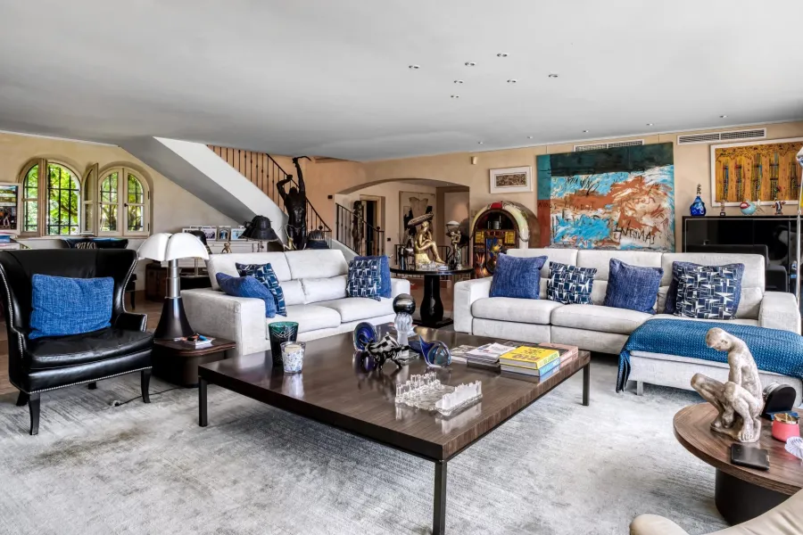 Mougins - Exclusivité - Propriété provençale avec vue panoramique sur le village et la mer - 5