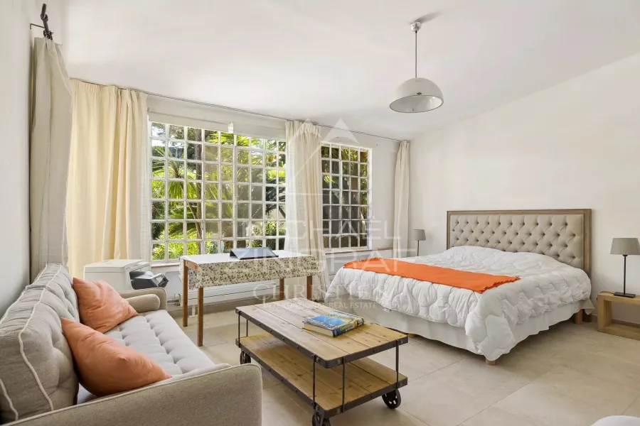 Cap d’Antibes – Élégante villa au calme absolu, à quelques pas des plages de la Garoupe - 9