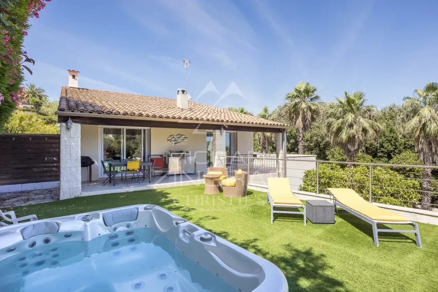 Cagnes-sur-Mer – Villa familiale avec piscine et aperçu mer