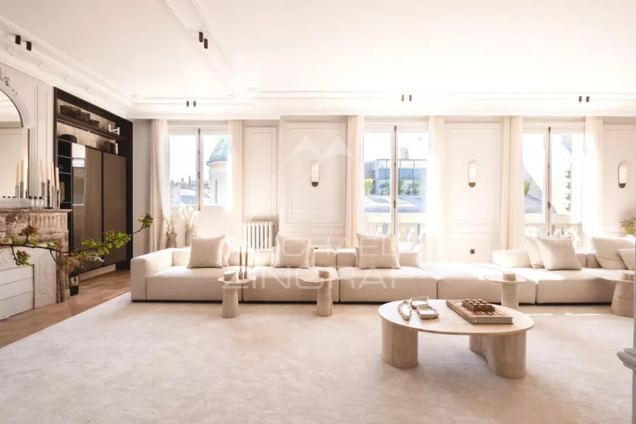 A vendre - Appartement 3 Suites - Paris 8eme - Triangle d'Or - Clim - Refait à neuf - 5