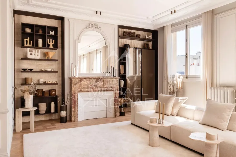 A vendre - Appartement 3 Suites - Paris 8eme - Triangle d'Or - Clim - Refait à neuf - 6