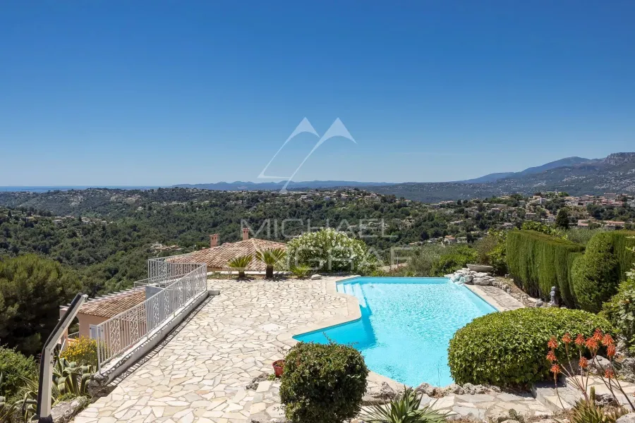 Proche Nice - Colomars - Superbe propriété de caractère avec vue panoramique exceptionnelle - 4
