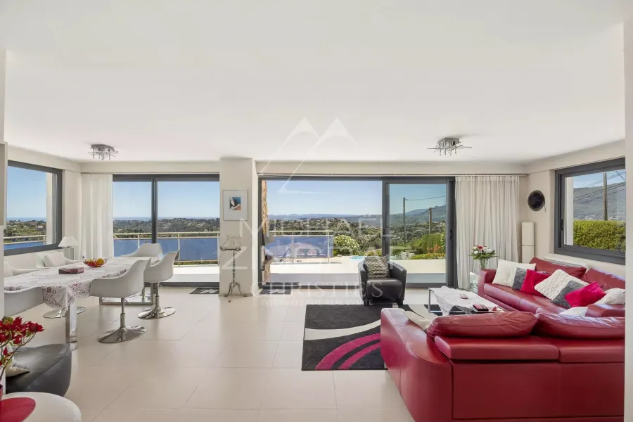 Proche Nice - Colomars - Superbe propriété de caractère avec vue panoramique exceptionnelle - 8