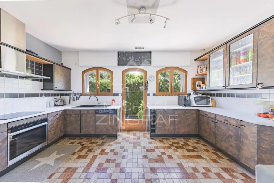 Villa contemporaine de 5 chambres - 5