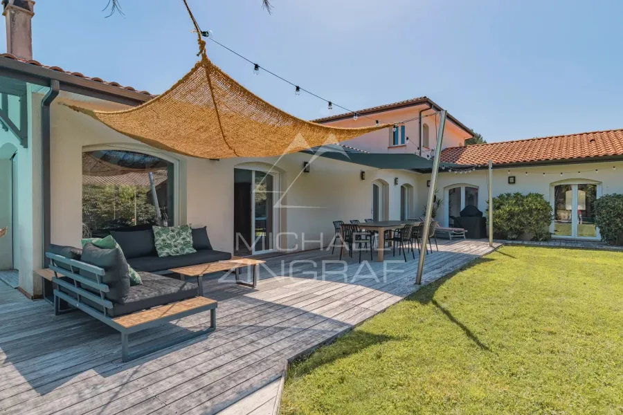 Villa contemporaine de 5 chambres - 2