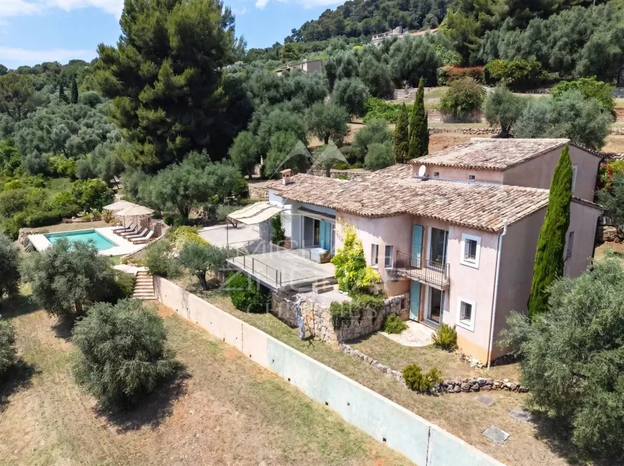 Elegante villa provençale