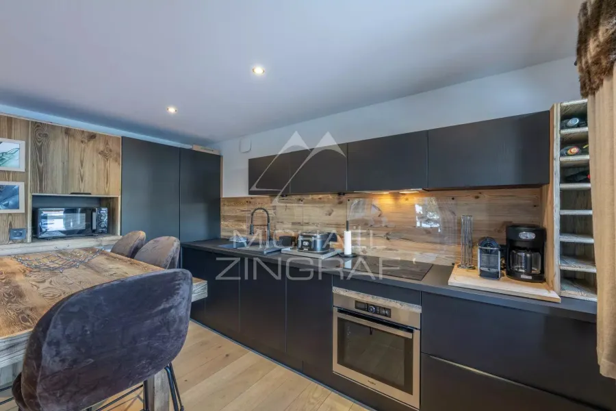 Appartement rénové trois chambres - Rez de jardin - Proche centre - 2