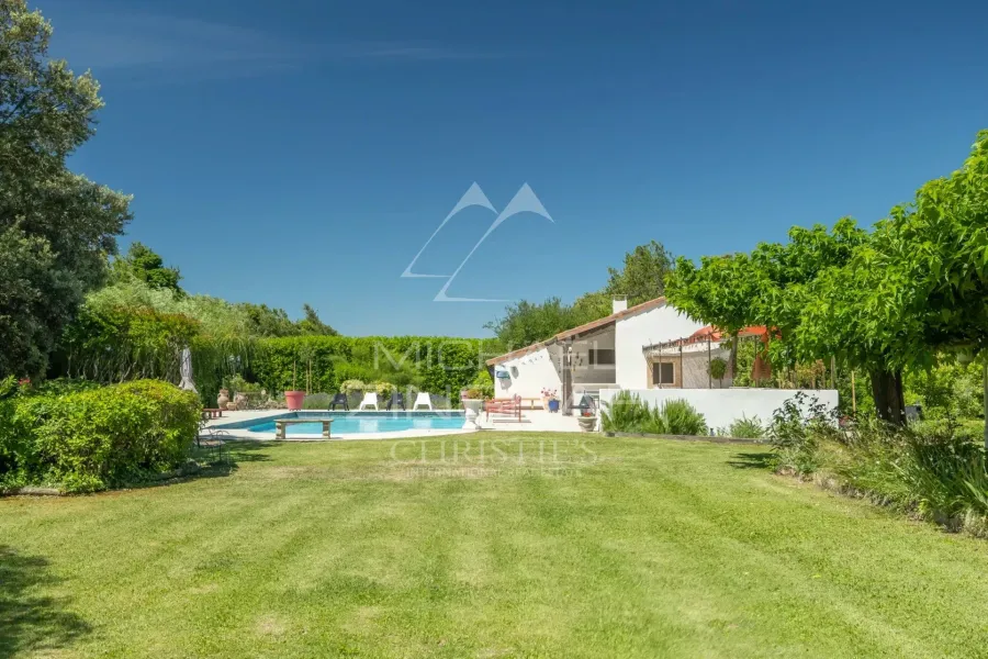 Exklusiv – Wunderschönes Steinhaus mit Pool und Tennisplatz zwischen L'Isle-sur-la-Sorgue und Cavaillon - 4