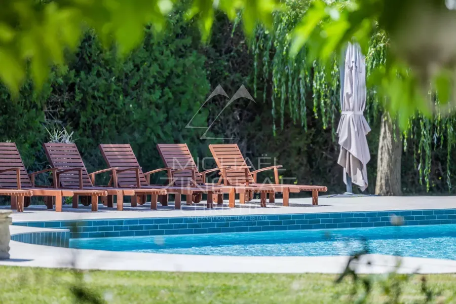 Exklusiv – Wunderschönes Steinhaus mit Pool und Tennisplatz zwischen L'Isle-sur-la-Sorgue und Cavaillon - 3