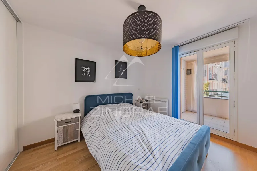 Arcachon hyper-centre — Appartement T3 aux beaux volumes - 8
