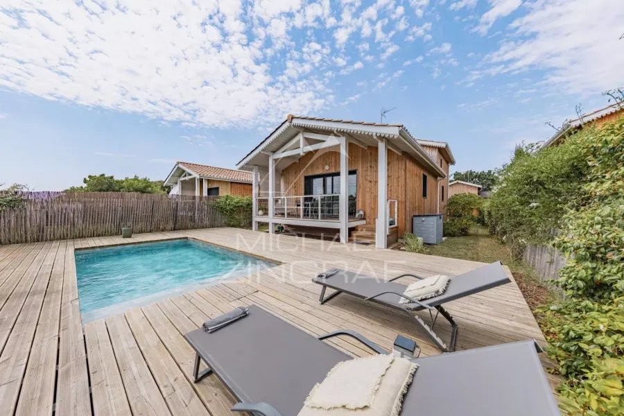 Zeitgenössische Villa mit Garten, Pool und Terrassen nahe dem Bassin d’Arcachon
