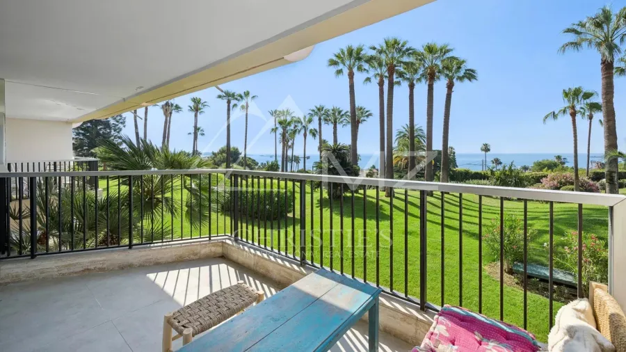EXCLUSIVITE: Superbe 4 pièces vue mer panoramique