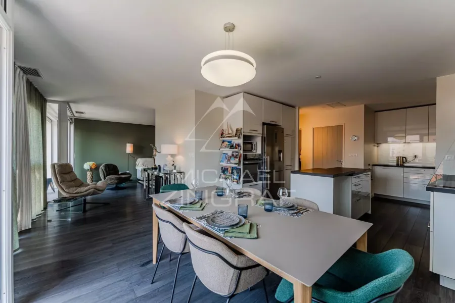 Arcachon centre, appartement aperçus bassin, garage et ascenseur privatif