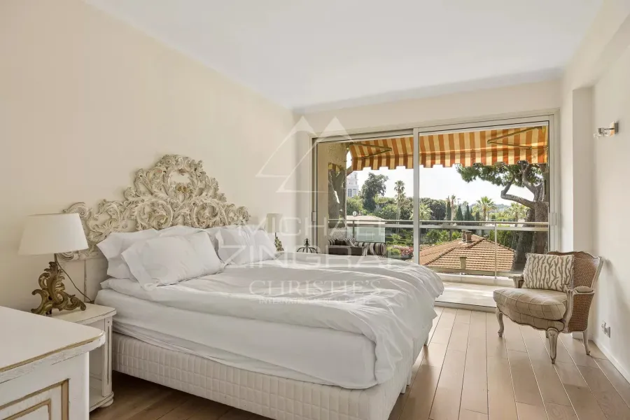 Cap d’Antibes – Une adresse d’exception à deux pas de la mer - 7