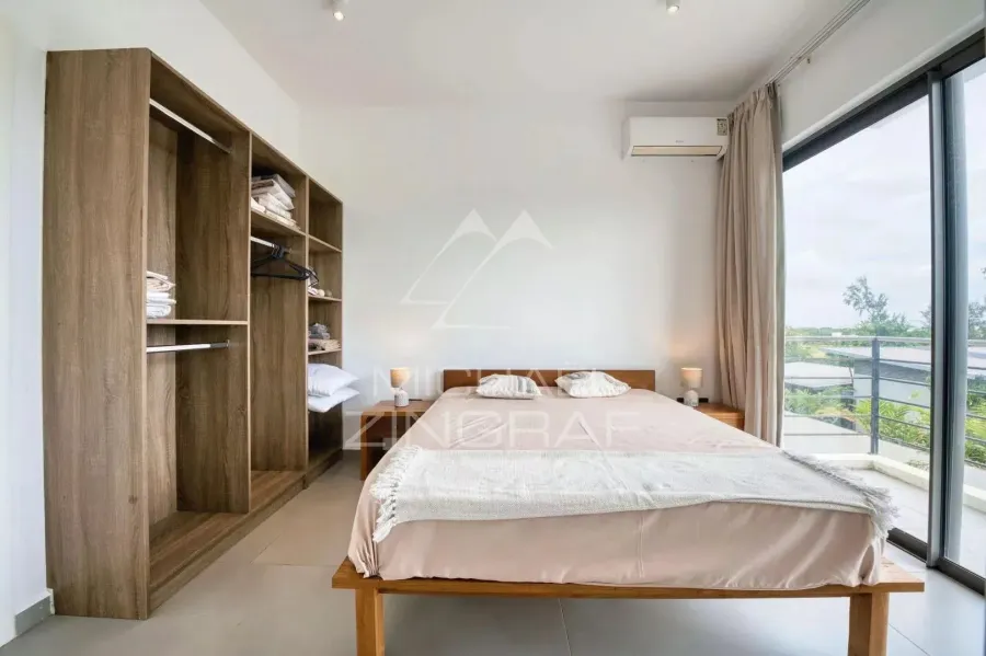 Appartement Neuf de 3 Chambres Entièrement Meublé à Pereybere - 8
