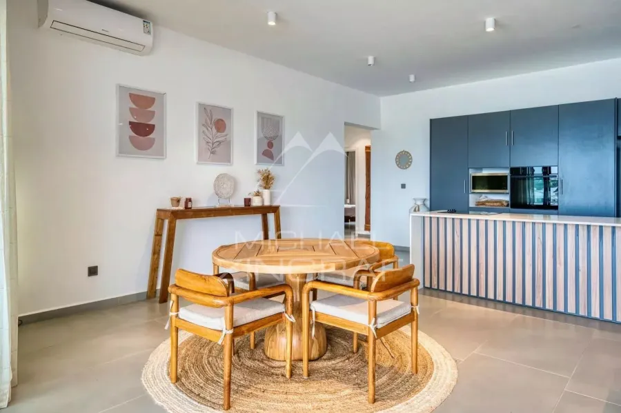 Appartement Neuf de 3 Chambres Entièrement Meublé à Pereybere - 9