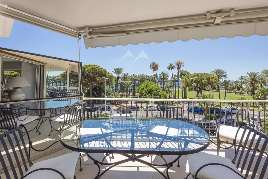 Cannes - Croisette - Élégant 4 pièces avec terrasse - 4