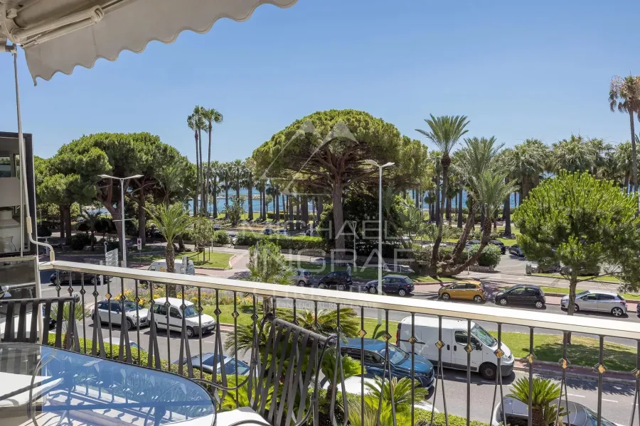 Cannes - Croisette - Élégant 4 pièces avec terrasse - 3