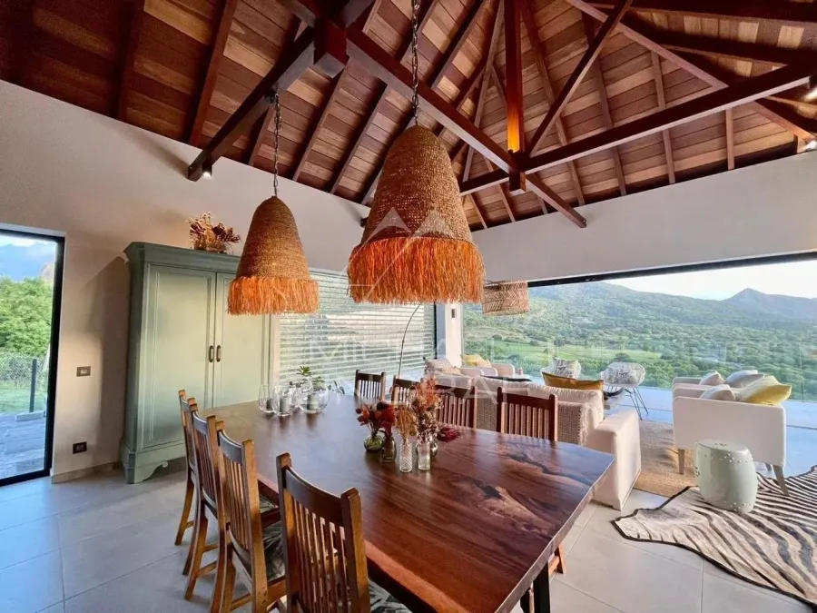 Villa de Luxe d'Exception à Petite Rivière Noire - 7