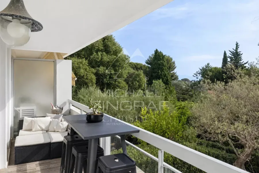 Élégant 3 pièces en étage au cœur du Cap d’Antibes - 2